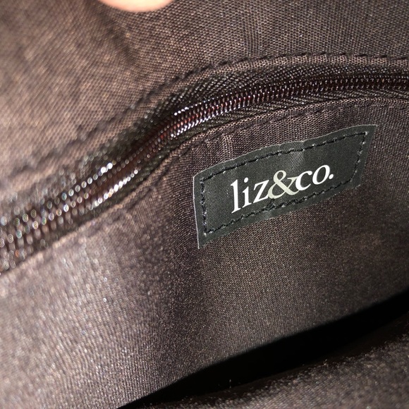 Vintage Liz Claiborne purse with matching wallet. Iconic design faux leather - Picture 7 of 10